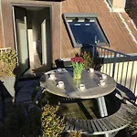 Family Stay 200M From Beach 3 Bedrooms 2 Bathrooms Nice Terrace